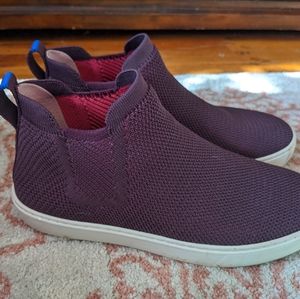 Rothy's Berry Lattice Stitch Chelsea's size 8